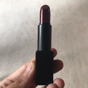 NARS Audacious Lipstick in “Deborah”